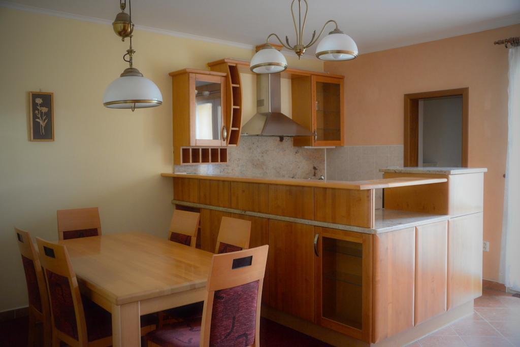 Harmony Hall Apartments Hradec Králové Eksteriør billede